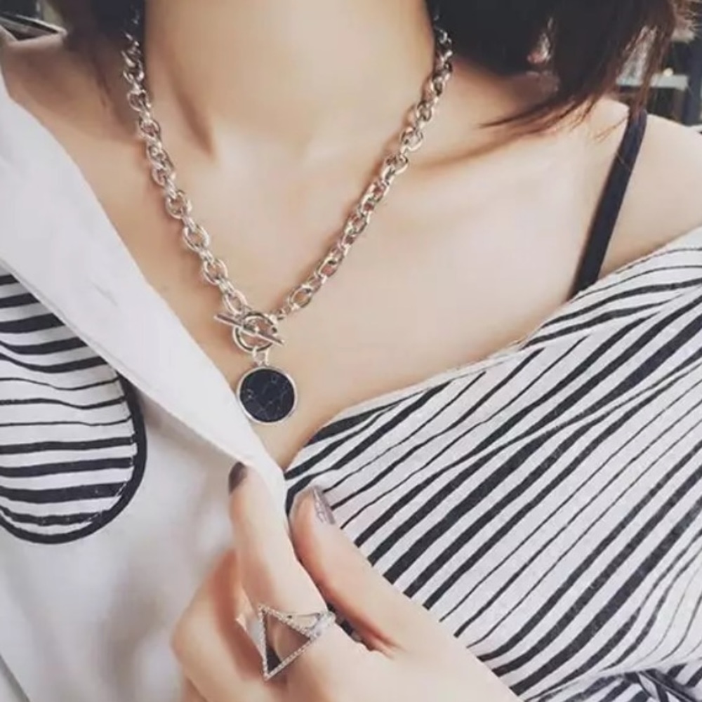NEW Silver Plated Necklace